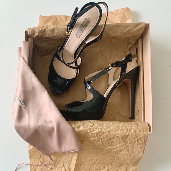 Prada Shoes - PRADA Patent Platform Heels 8.5-9 Authentic✨